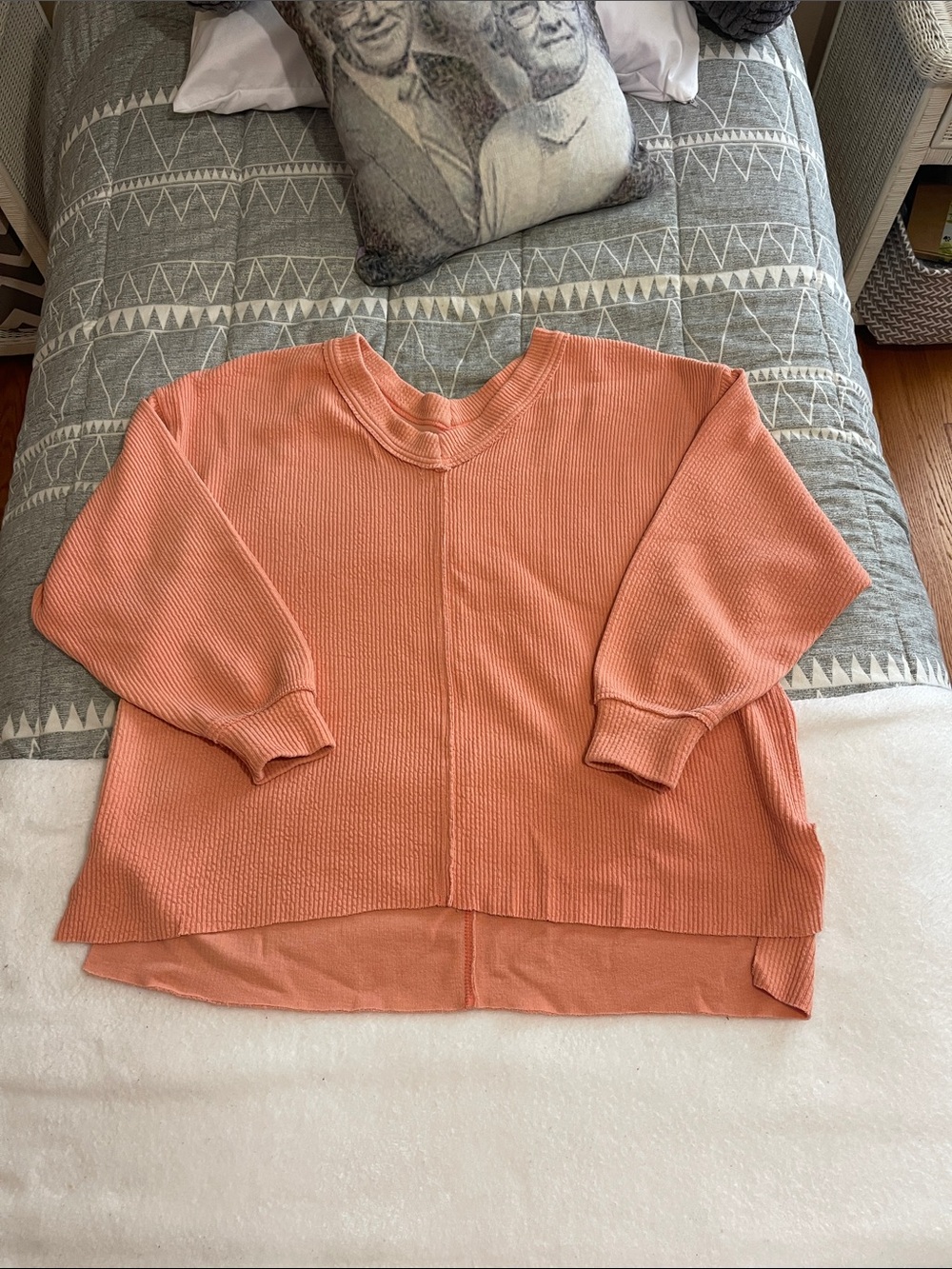 aerie Coral Wonder V-Neck Sweatshirt
